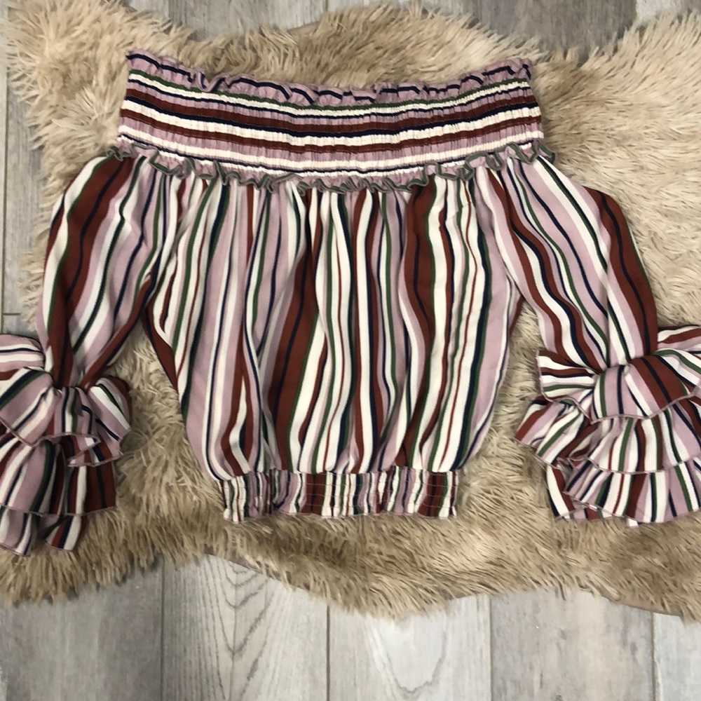 Off the shoulder ruffle top